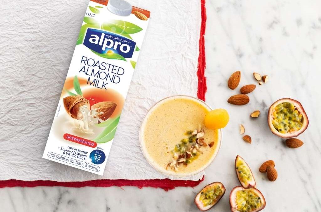 Mellow Yellow Almond Smoothie